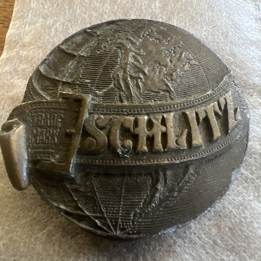 Vintage Schlitz Beer Globe Bergamot belt buckle -D-168  Jos.Schlitz Brewing Co.
